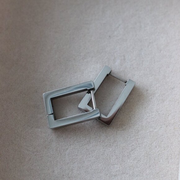 Square Rectangular Style Hoop Earrings Silver Stainless Steel - Picture 4 of 4